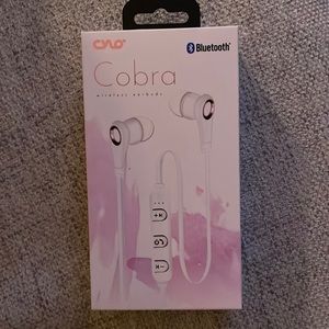 NWOT CyloCobra Bluetooth wireless earbuds